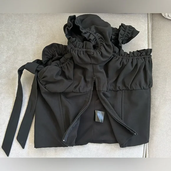 I.AM.GIA NAOMI Black Top - Picture 4 of 6